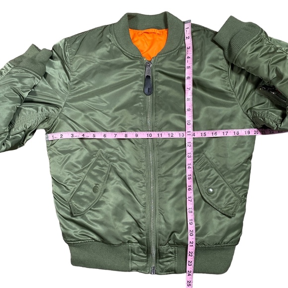 Alpha Industries MA-1 Reversible Bomber Jacket Satin Army Green Womens Medium - Picture 10 of 10